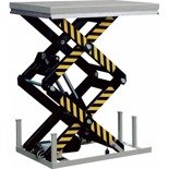 Hydrauliczny nożycowy stacjonarny stół podnośny (udźwig: 4000 kg, wymiary stołu: 1700x1200 mm, wysokość podnoszenia min/max: 400-2050 mm) 31070598
