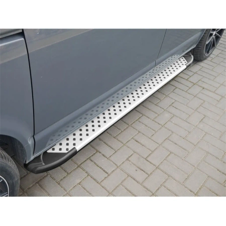 Stopnie boczne - Kia Sportage 2004-2009 (długość: 171 cm) 01656030