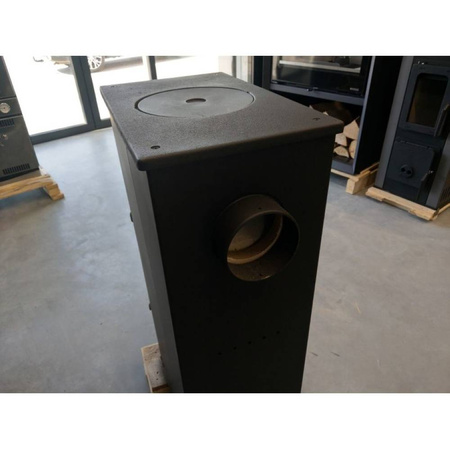 Piec wolnostojący Thorma 2,5-8,5 kW na drewno i brykiet (spaliny: tył) - spełnia anty-smogowy EkoProjekt 88879699