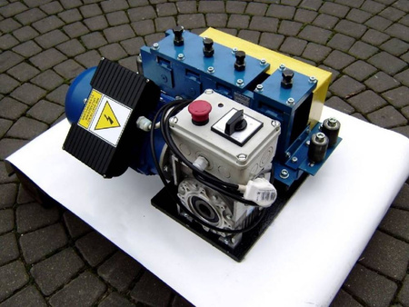 Prościarka do bednarki, taśmy max50x5 mm, 9 rolkowa 230V 14881770