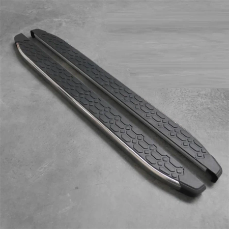 Stopnie boczne - Ford F-150 2015+ (długość: 205-220 cm) 01664927