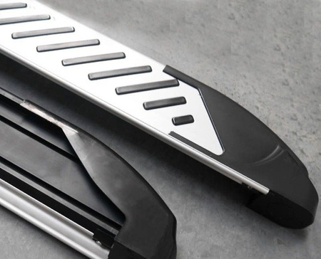 Stopnie boczne, paski - Audi Q7 2006-2014 (długość: 205-210 cm) 01656273