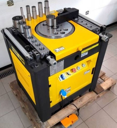 Giętarka do haków, prętów, strzemion (min/max. pręt zbrojeniowy: 4/42 mm, moc: 3 kW) 14881775