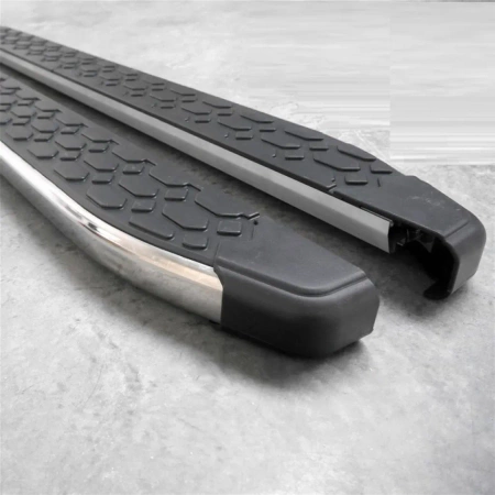 Stopnie boczne - Ford F-150 2015+ (długość: 205-220 cm) 01664927