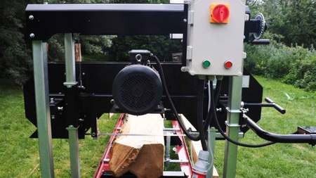 Trak taśmowy elektryczny (maksymalne wymiary obrabianego elementu: 660x178x2794 mm, moc: 5,5 kw) 44379140