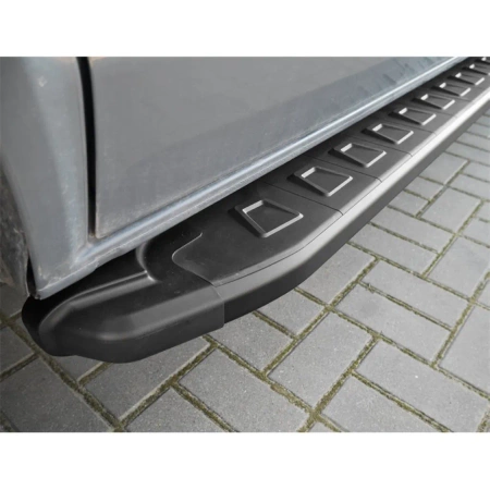 Stopnie boczne, czarne - Volkswagen Touareg 2003-2010 (długość: 193 cm) 01655985