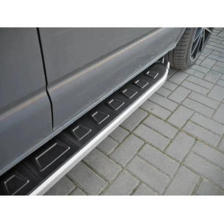 Stopnie boczne - Volkwagen Tiguan 2016+ (długość: 171 cm) 01664907