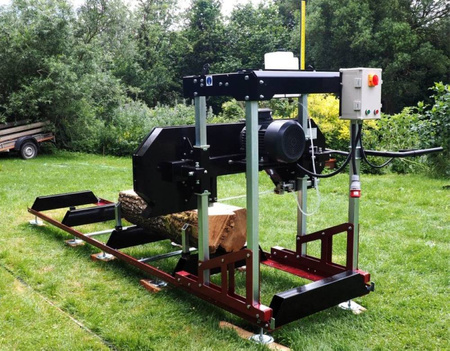 Trak taśmowy elektryczny (maksymalne wymiary obrabianego elementu: 660x178x2794 mm, moc: 5,5 kw) 44379140