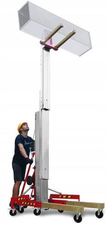 Podnośnik towarowy z wciągarką z automatycznym hamulcem (maks. wysokość podnoszenia: 6 m, maks. udźwig: 320 kg) 27481901