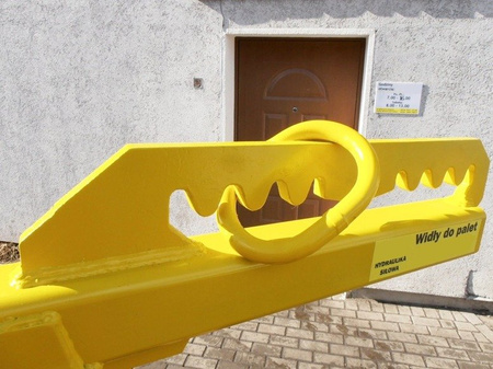 Widły do palet z uchwytem ustawnym (udźwig: 2T) 