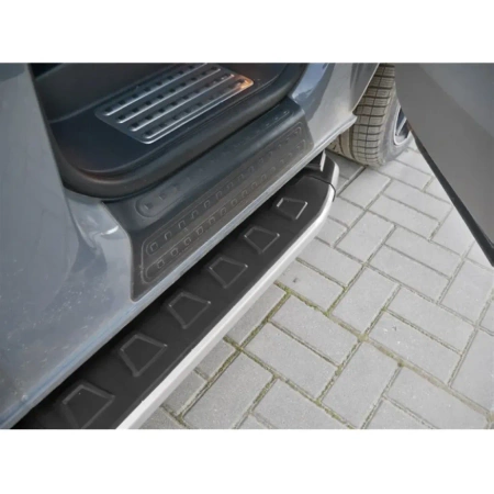 Stopnie boczne - Volkwagen Tiguan 2016+ (długość: 171 cm) 01664907