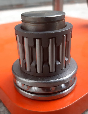 Wózek rotacyjny bez płyty obrotowej do transportu maszyn, urządzeń i sprzętu (rolki: 4x poliamidowe toczone, nośność: 3,3 ton) 50279759