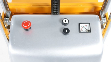 Wózek paletowy/platformowy podnośnikowy elektryczny GermanTech (max wysokość: 85-1200 mm, udźwig: 400 kg, długość wideł: 650 mm) 99724819