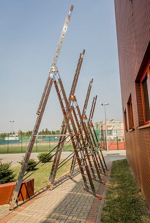 Drabina profesjonalna KRAUSE Monto Tribilo 3x9 (wysokość robocza: 6,90m) 99674955