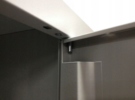 Szafa szafka ubraniowa przegroda, kolor: RAL7035 (jasnoszary) (wymiary: 1800x800x500 mm) 09276449