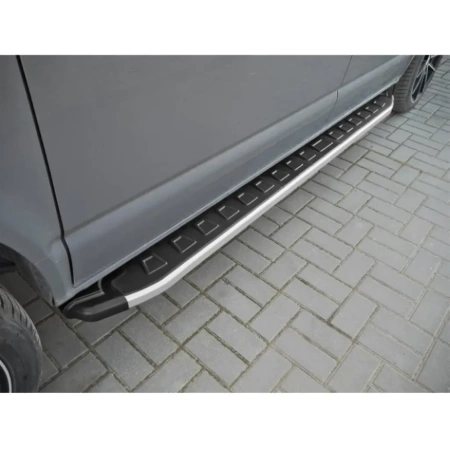 Stopnie boczne - Toyota Rav4 2006-2012 (długość: 161-167 cm) 01655771