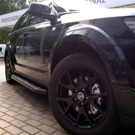Stopnie boczne, czarne - Ford Kuga 2013- (długość: 171 cm) 01655895