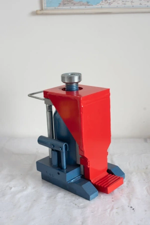 Podnośnik z pazurem, z łapą lub bocznym unoszeniem (udźwig: 10 T, wysokość maks. z wykręconą śrubą: 500 mm) 58783293