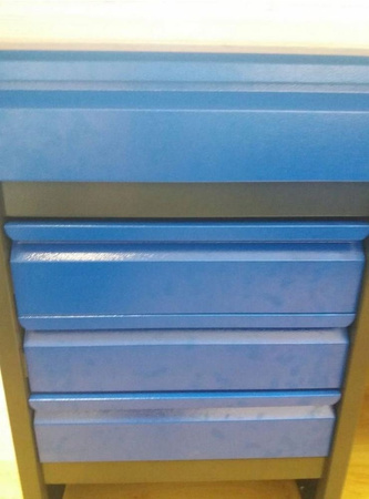 Stół warsztatowy, blat 40mm (wymiary: 1700x600x840 mm) - do wyboru kolor: czerwony lub niebieski 18376599