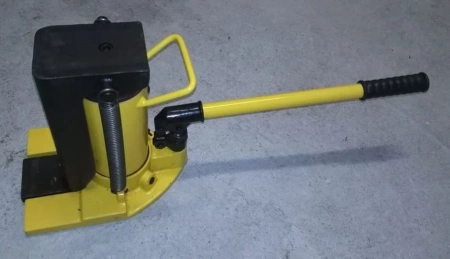 Podnośnik maszynowy pazurowy (udźwig: 15/30 T, skok tłoka: 120 mm) 08775965