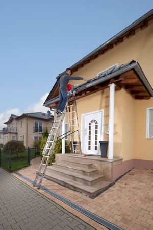 Drabina profesjonalna Krause Monto Tribilo 3x12 na schody (wysokość robocza: 9,30m) 99680064