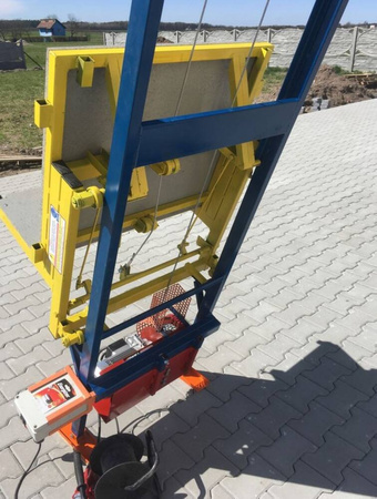 Winda dekarska na budowe, do fotowoltaiki + sterowanie zdalne (udźwig: 400 kg, wysokość podnoszenia: 14m) 09082760