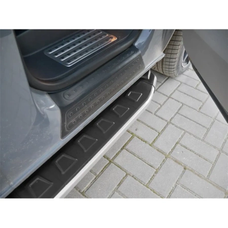 Stopnie boczne - Hyundai SantaFe 2012- (długość: 171 cm) 01655698
