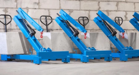 Żuraw hydrauliczny ręczny z przeciwwagą beton (udźwig: 150-550 kg, długość ramienia: 927-2087 mm) 58782126