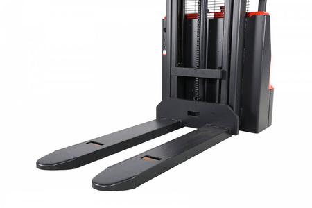 Wózek paletowy elektryczny GermanTech (udźwig: 1000 kg, długość wideł: 1150 mm, wysokość podnoszenia: 2900 mm) 99782570