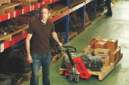 Wózek paletowy (udźwig: 3000 kg, długość wideł: 1150mm) 00567769