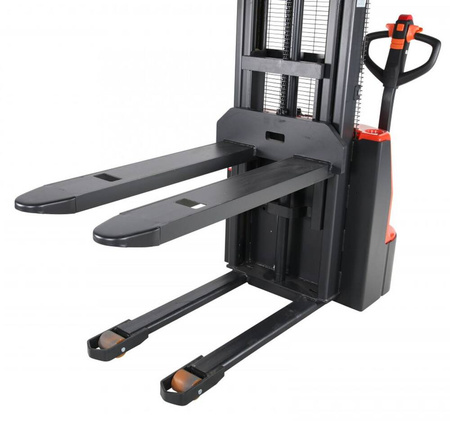 Wózek paletowy elektryczny GermanTech (udźwig: 1000 kg, długość wideł: 1150 mm, wysokość podnoszenia: 2900 mm) 99782570