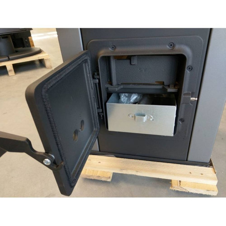 Piec wolnostojący Thorma 2,5-8,5 kW na drewno i brykiet (spaliny: tył) - spełnia anty-smogowy EkoProjekt 88879698