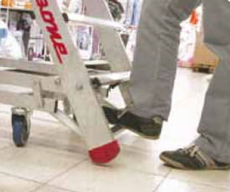 Drabina magazynowa jezdna FARAONE z wejściem jednostronnym (wysokość robocza: 3,74m) 99675063