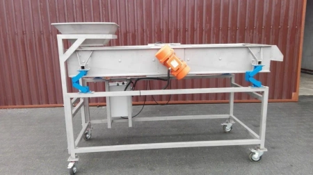 Przesiewacz ze stali nierdzewnej (powierzchnia robocza sita: 50 cm x 100 cm) 35278001