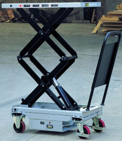 Ruchomy stół podnośny elektryczny (udźwig: 800 kg, wymiary platformy: 1010x520 mm, wysokość podnoszenia min/max: 510-1460 mm) 310568